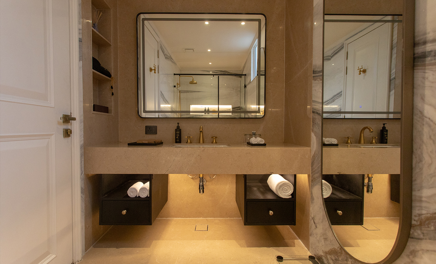 Turret Suite